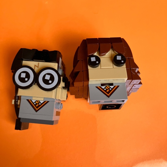 Legos - Picture 4 of 5